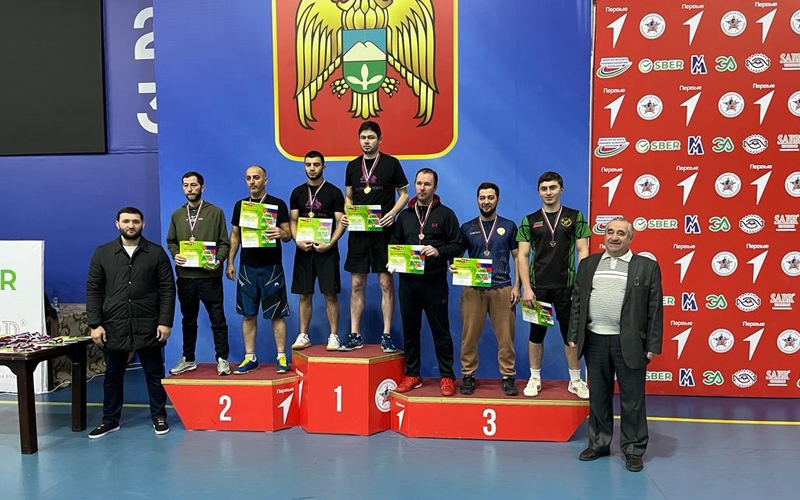 Теннисисты из Ессентуков – бронзовые призеры Чемпионата СКФО.