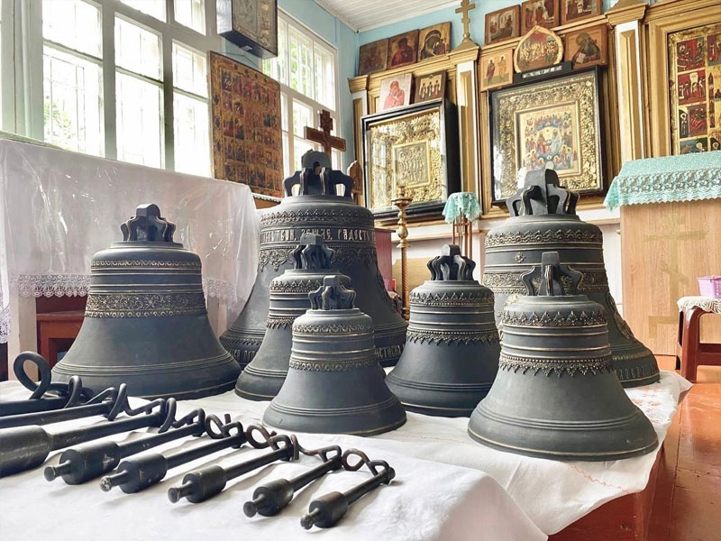 В Свято-Покровском храме Ессентуков появились новые колокола весом 339 килограмм.