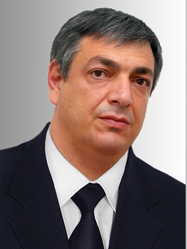 Абдуллаев Нариман Шихзагирович.