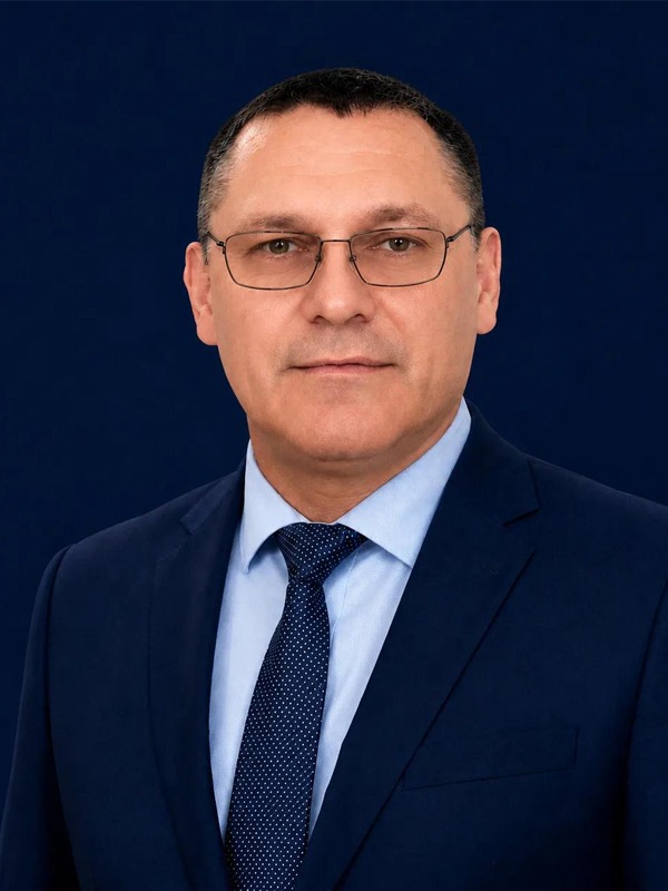 Халипенко Максим Юрьевич.