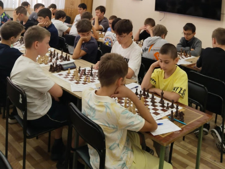 В Ессентуках соревнуются лучшие шахматисты Ставрополья.