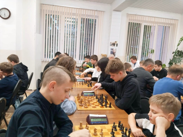 В Ессентуках шахматисты посвятили свои медали Великой Победе.