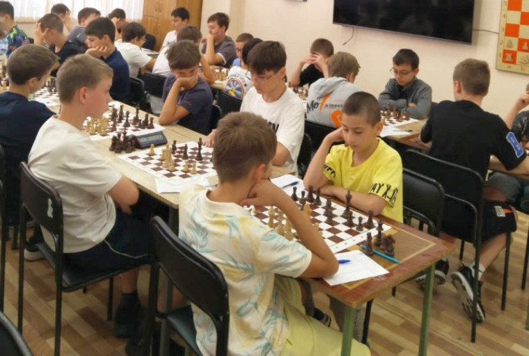 В Ессентуках соревнуются лучшие шахматисты Ставрополья.