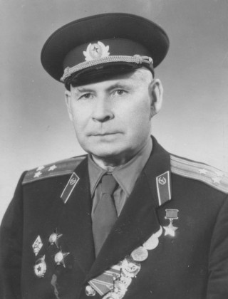 Поветкин Петр Георгиевич.